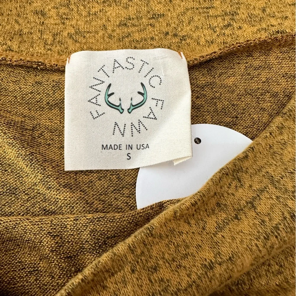 Fantastic Fawn Off The Shoulder Sweater in Mustard Yellow Size Small